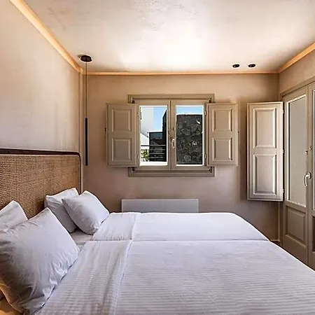 Peranosa The Residency 4* Санторини